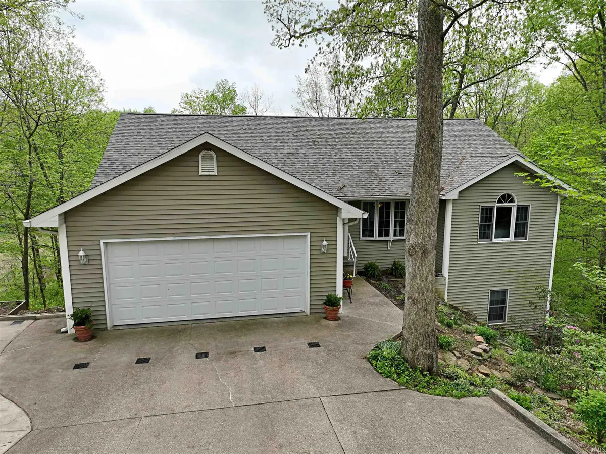 1196 Bellgrade Drive, Loogootee, IN 47553 - #1