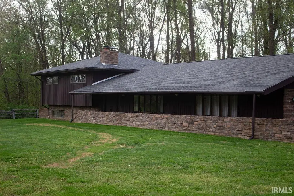 802 Wilson Avenue, Princeton, IN 47670 - #1