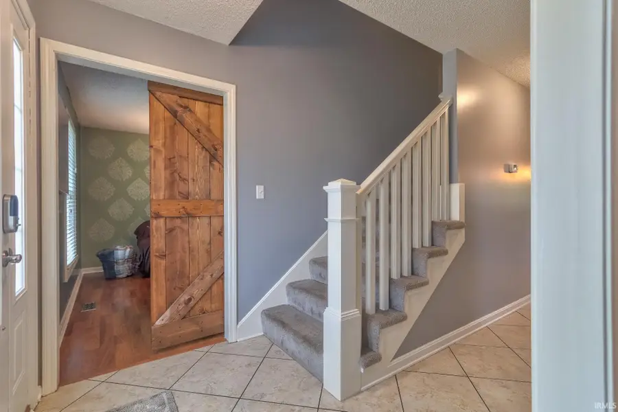 228 Wilson Square, Evansville, IN 47715 - #2