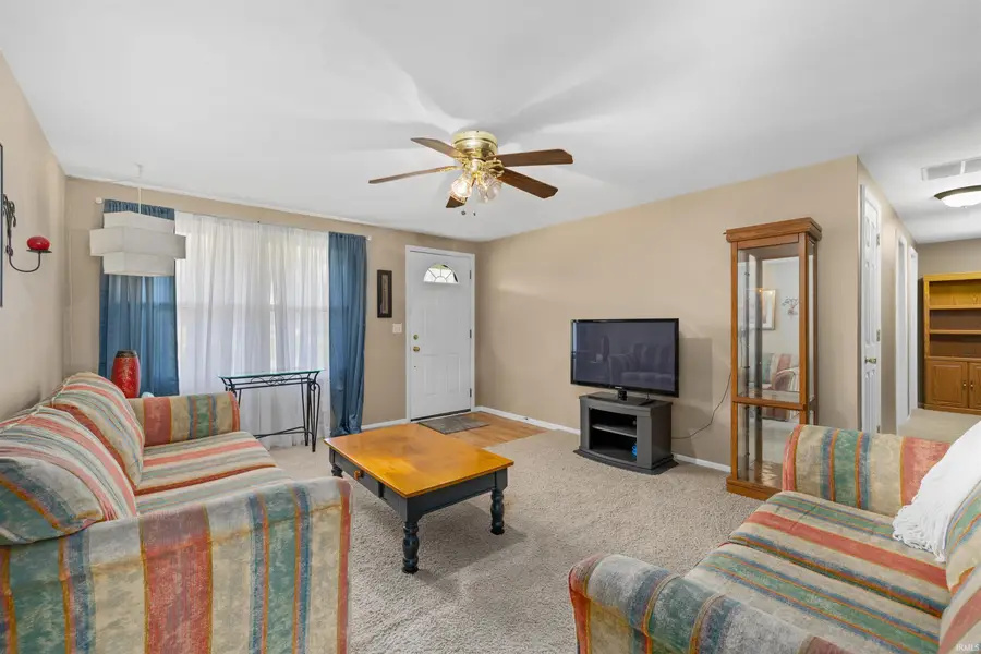 4704 Dutchess Lane, Fort Wayne, IN 46835 - #2