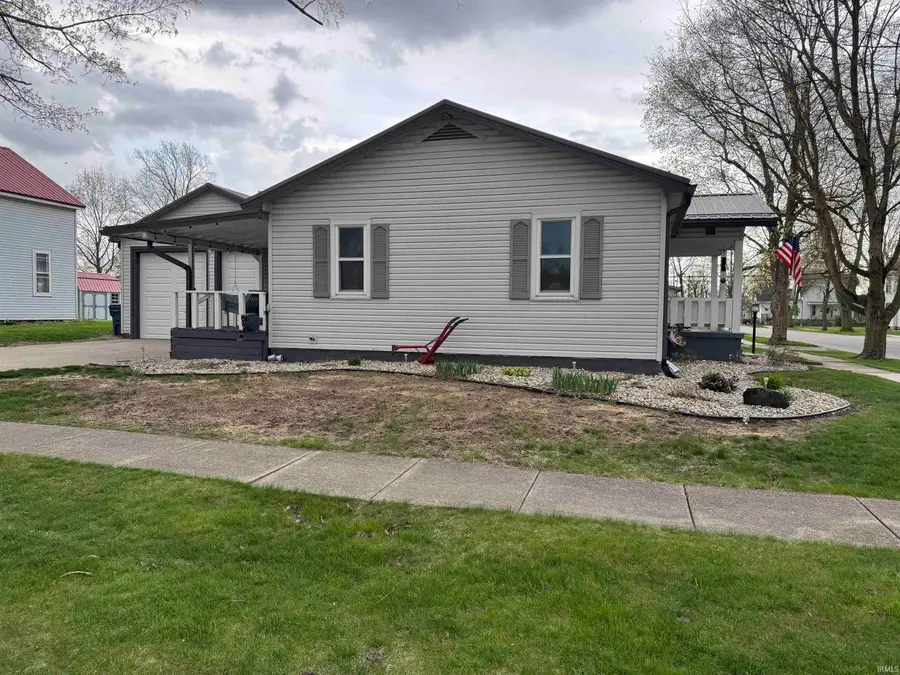 207 N Maple Street, North Manchester, IN 46962 - #2