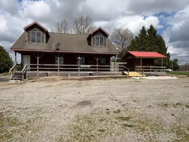 7695 E 300 N, Fremont, IN 46737 - #1