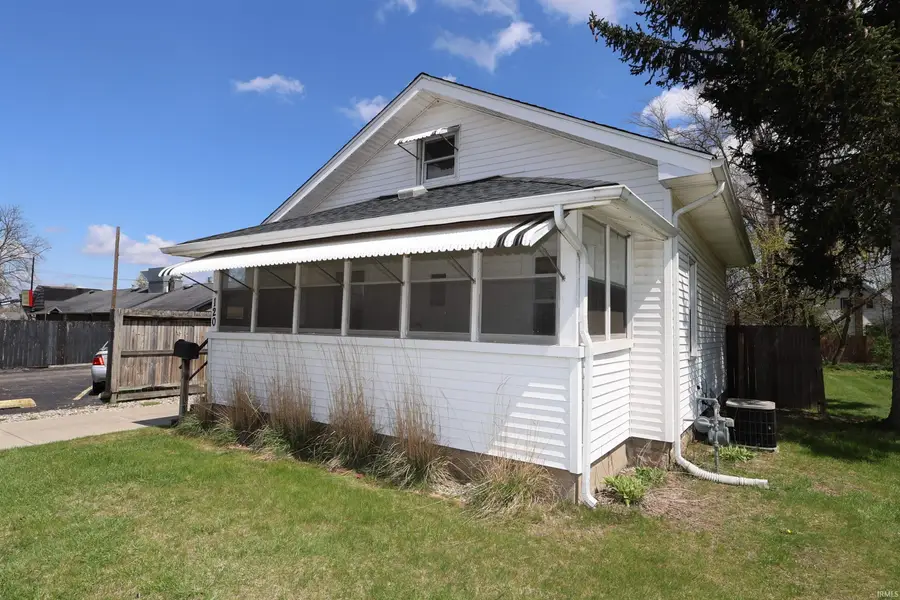 120 Maplewood Avenue, Mishawaka, IN 46544 - #2