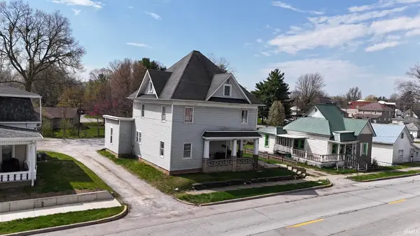 211 E Columbia Street, Flora, IN 46929