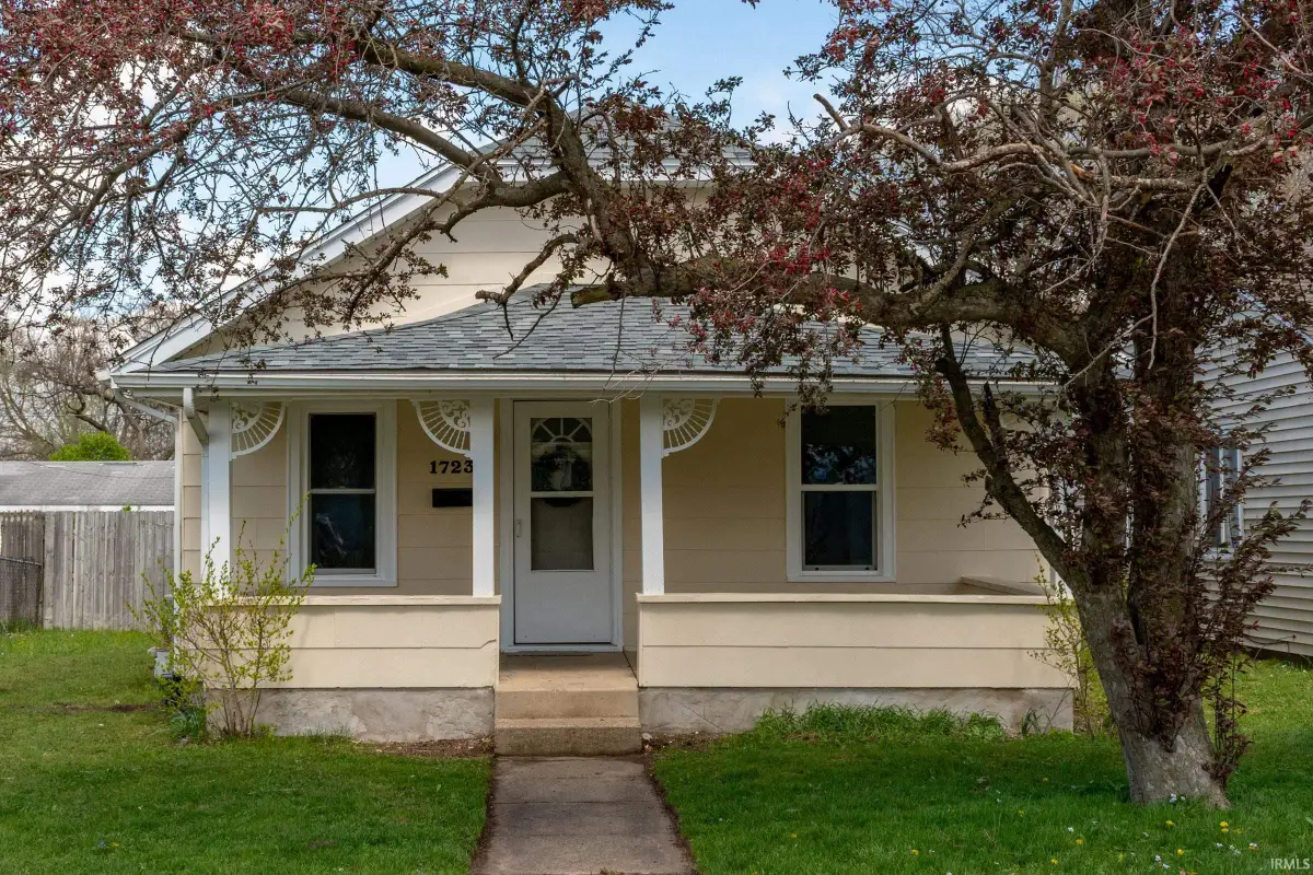 1723 E Calvert Street, South Bend, IN 46613 - #1