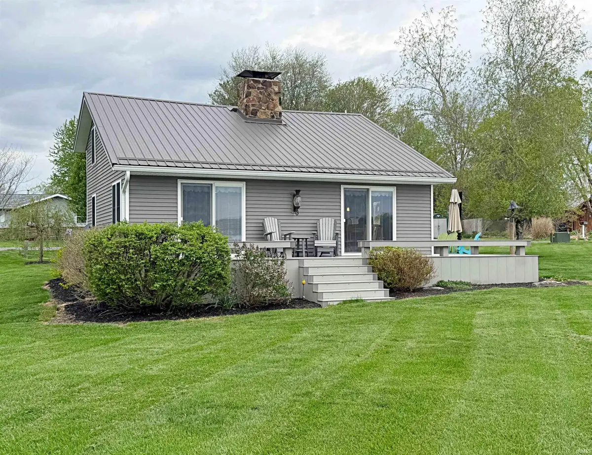 12335 Scenic Circle, Loogootee, IN 47553 - #1