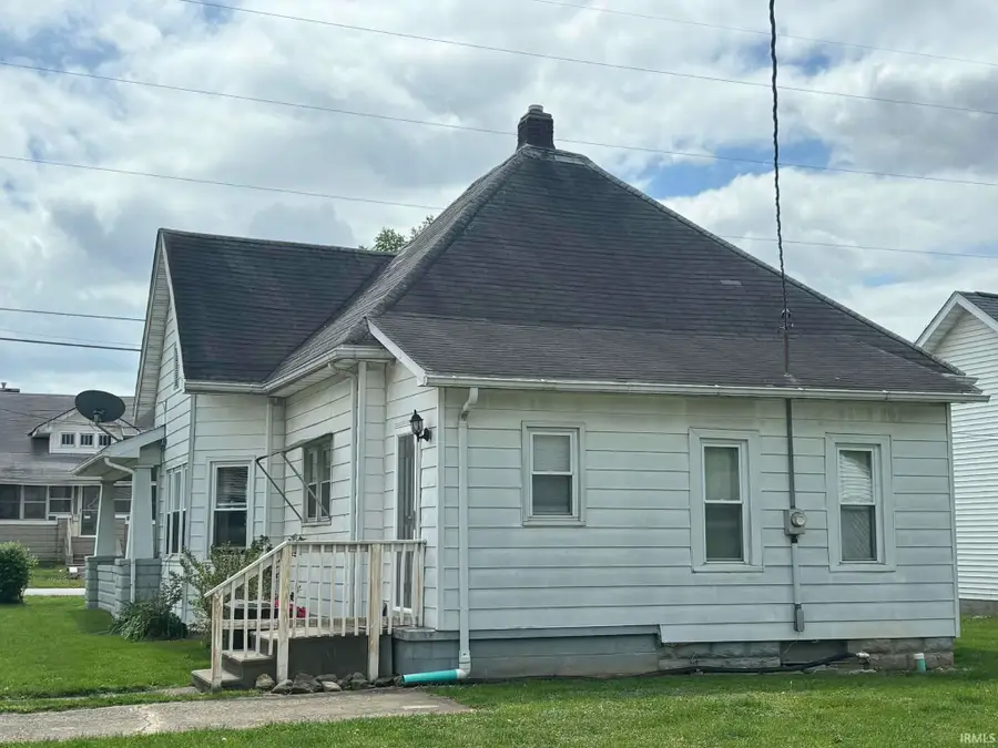 200 W Walnut Street, Washington, IN 47501 - #2