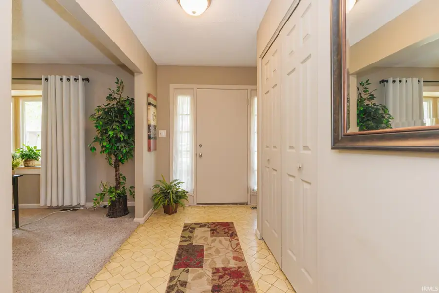 1806 N Mockingbird Lane, Muncie, IN 47304 - #3