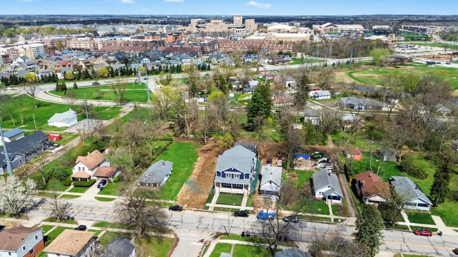 1335 Corby Boulevard #B, South Bend, IN 46617 - #2