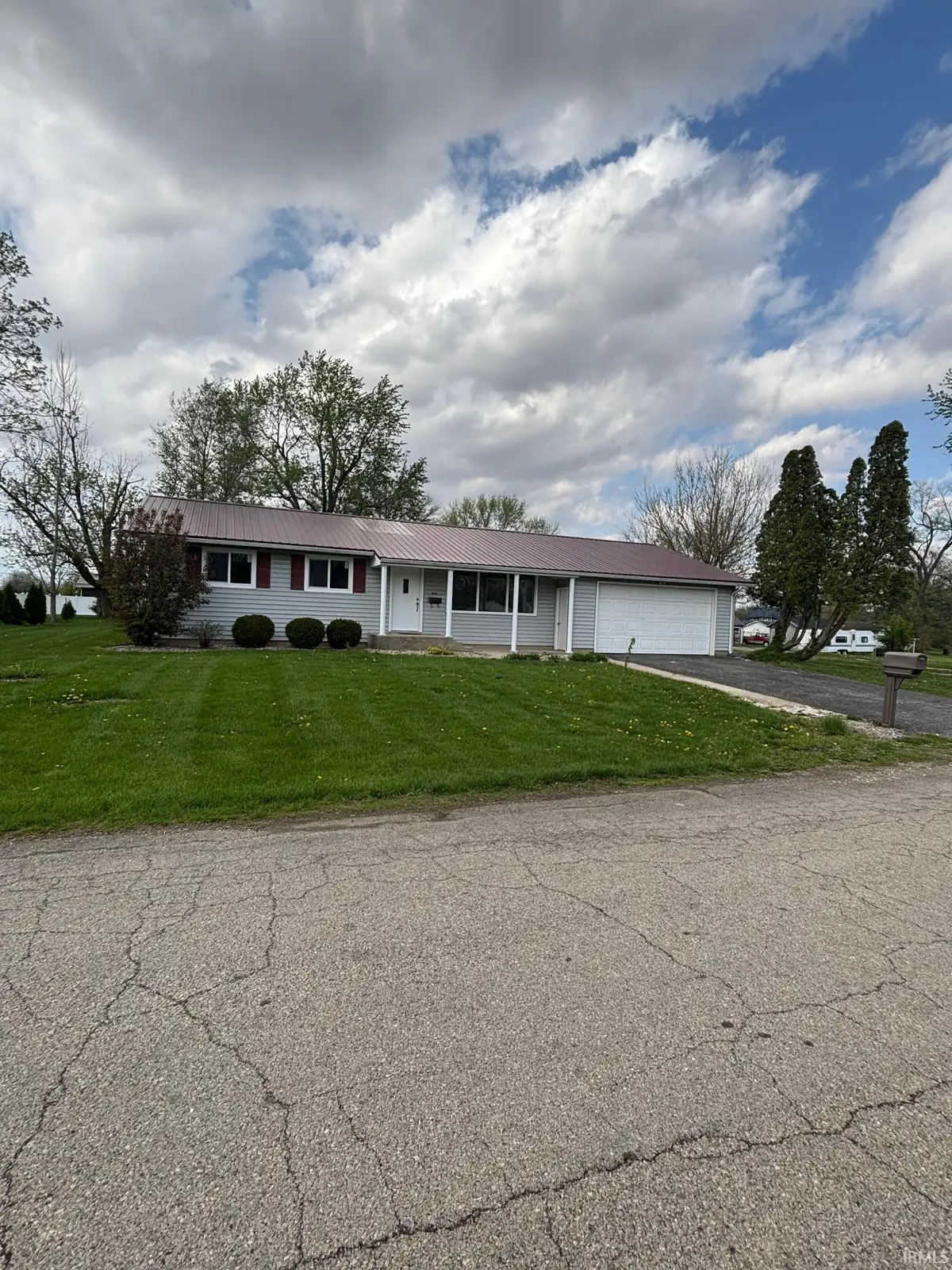 444 W Henderson Street, Montpelier, IN 47359 - #1