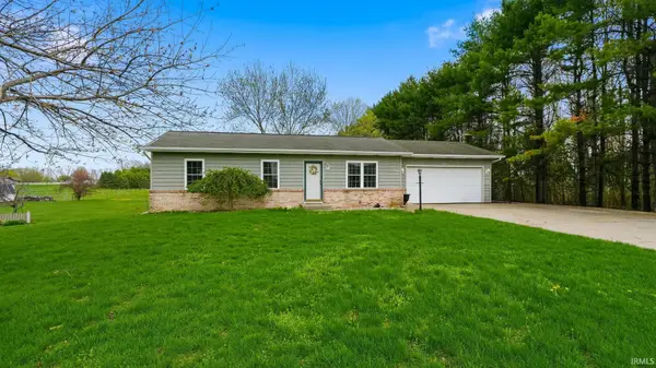 58058 County Road 35 Road, Middlebury, IN 46540