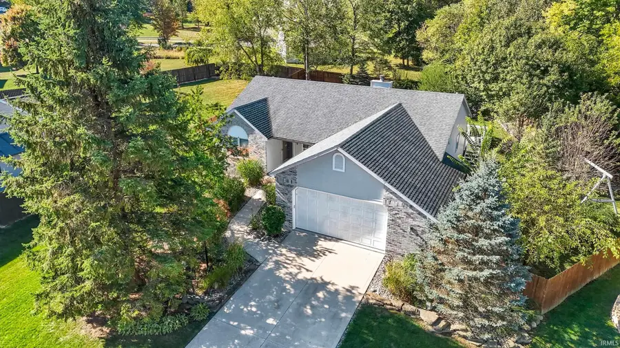 548 Frederick Crossing, Roanoke, IN 46783 - #2