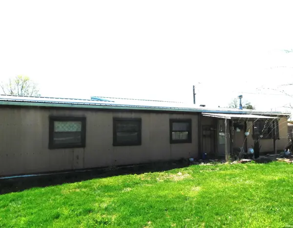 3034 W Cox Ferry Road, Salem, IN 47167