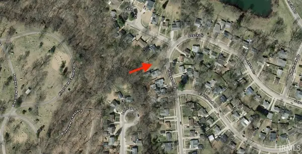 2521 Hollywood Place, South Bend, IN 46616