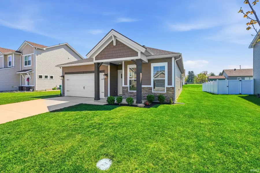 9845 Monte Way, Newburgh, IN 47630 - #3