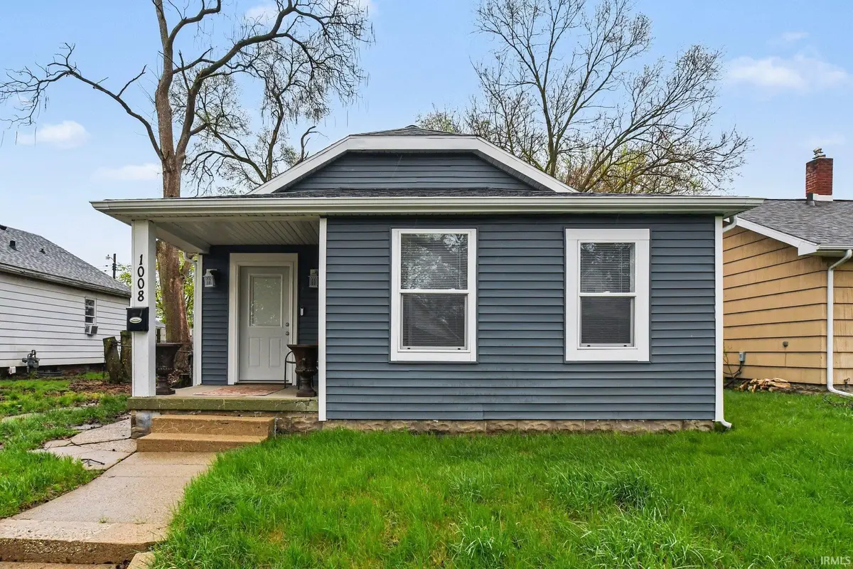 1008 S 32nd Street, South Bend, IN 46615 - #1