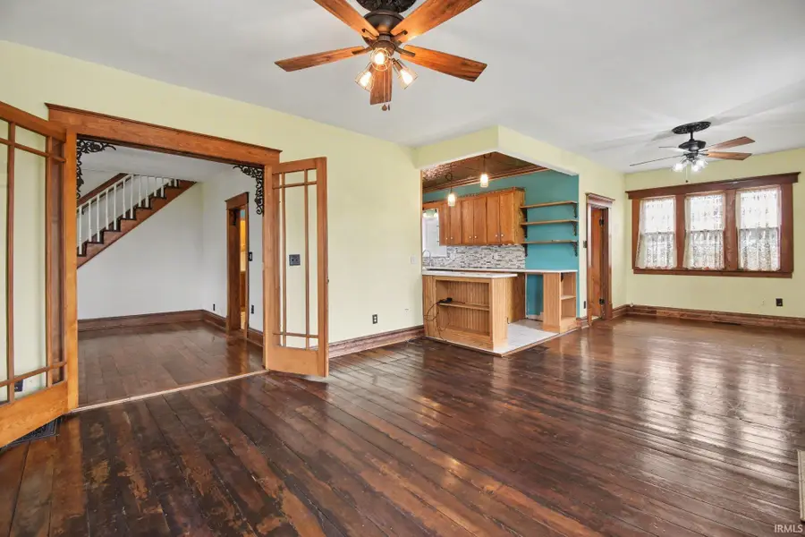 219 W Dewey Street, Bremen, IN 46506 - #3