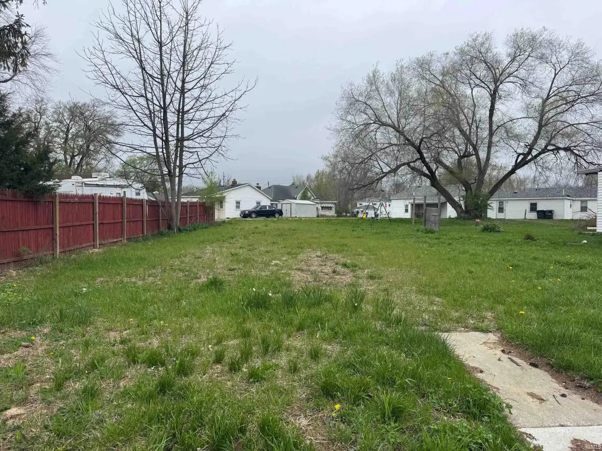 2417 S Hoyt, Muncie, IN 47302 - #1