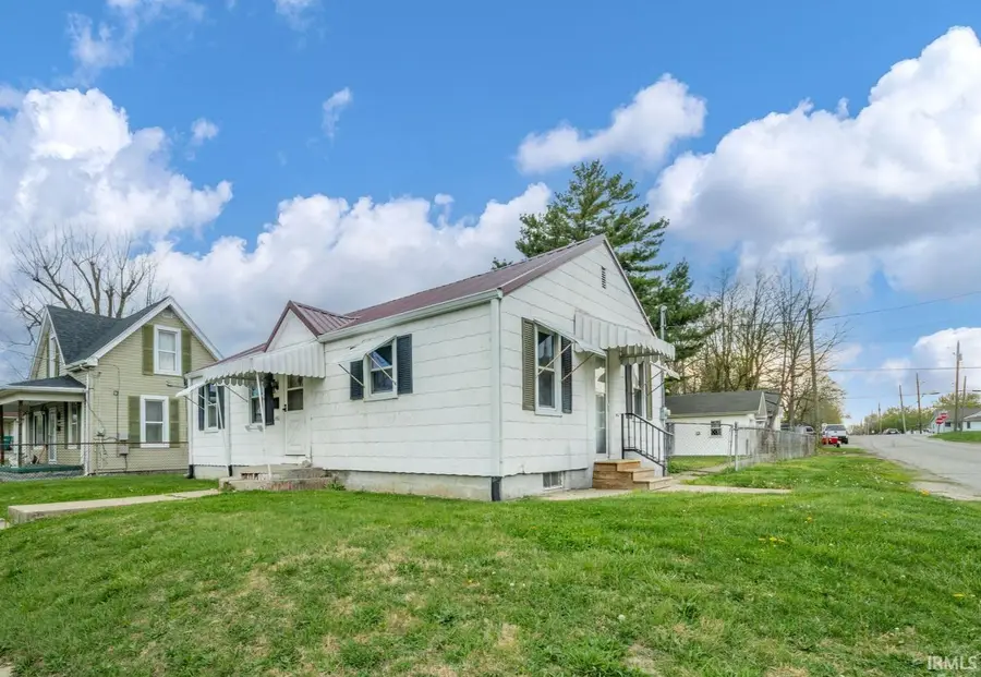 2422 Spring Street, New Castle, IN 47362 - #2