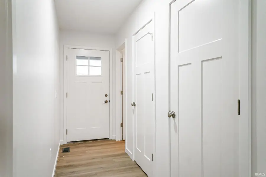 416 S Washington Street, Pierceton, IN 46562 - #3