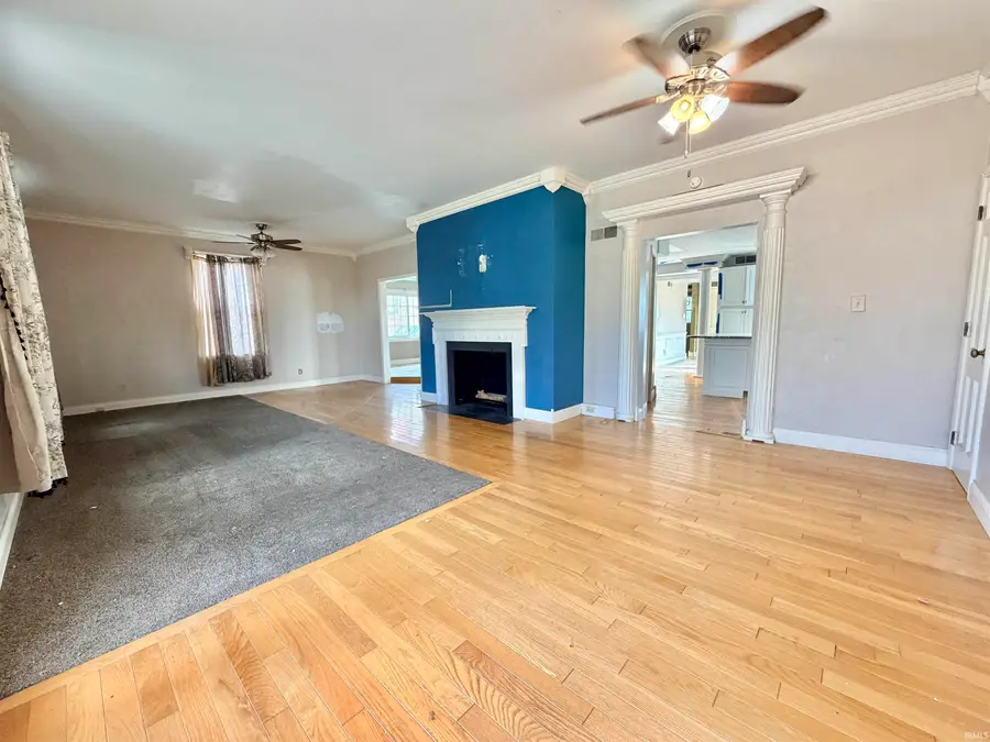 319 E State Street, Princeton, IN 47670 - #2