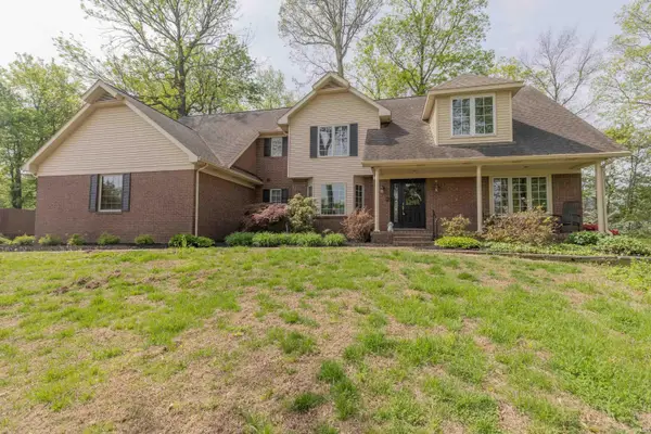 305 Key West Drive, Evansville, IN 47712