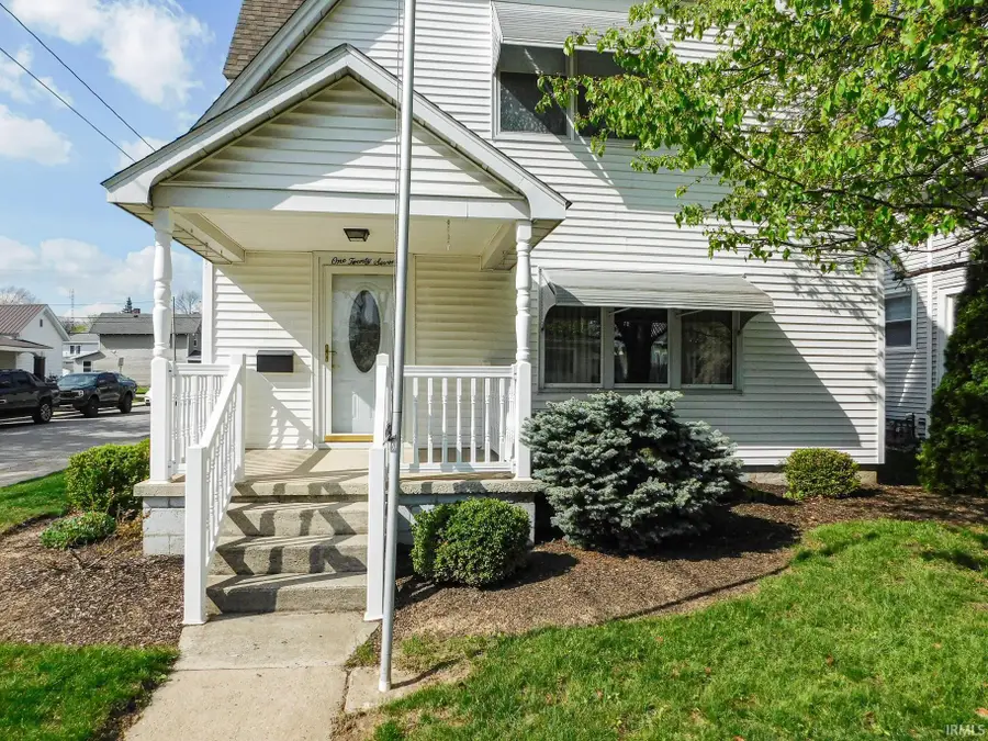 127 W Wiley Avenue, Bluffton, IN 46714 - #2