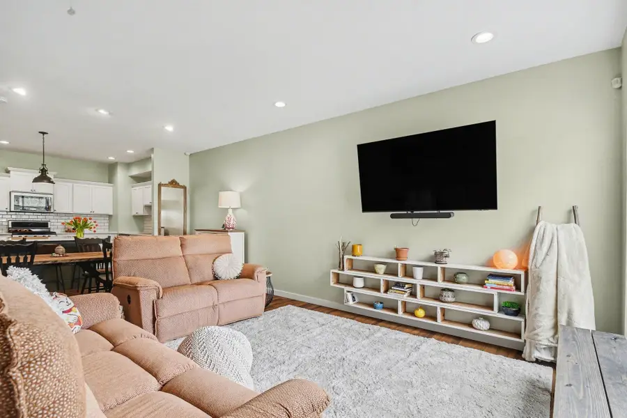 425 N Corby Boulevard, South Bend, IN 46617 - #2