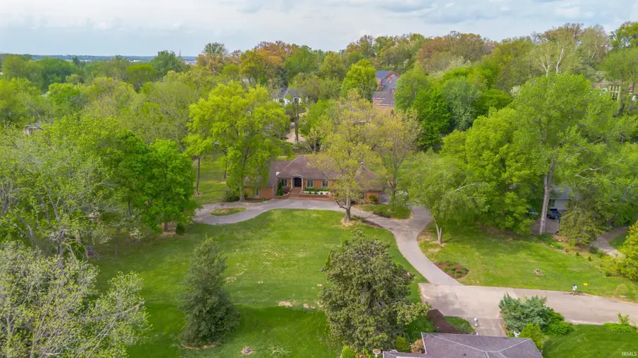 801 Wiltshire Drive, Evansville, IN 47715 - #2