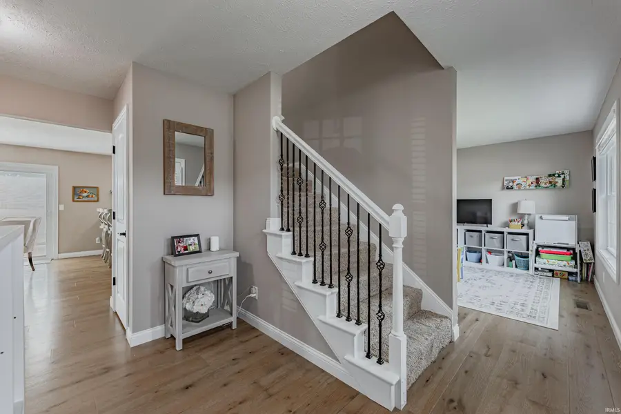 1516 Hills Drive, Evansville, IN 47720 - #3