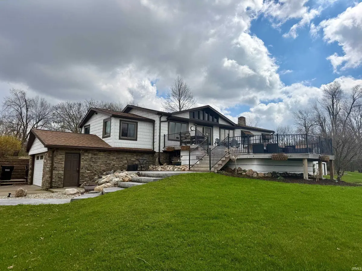 255 Lane 220 Lake Gage, Angola, IN 46703 - #1