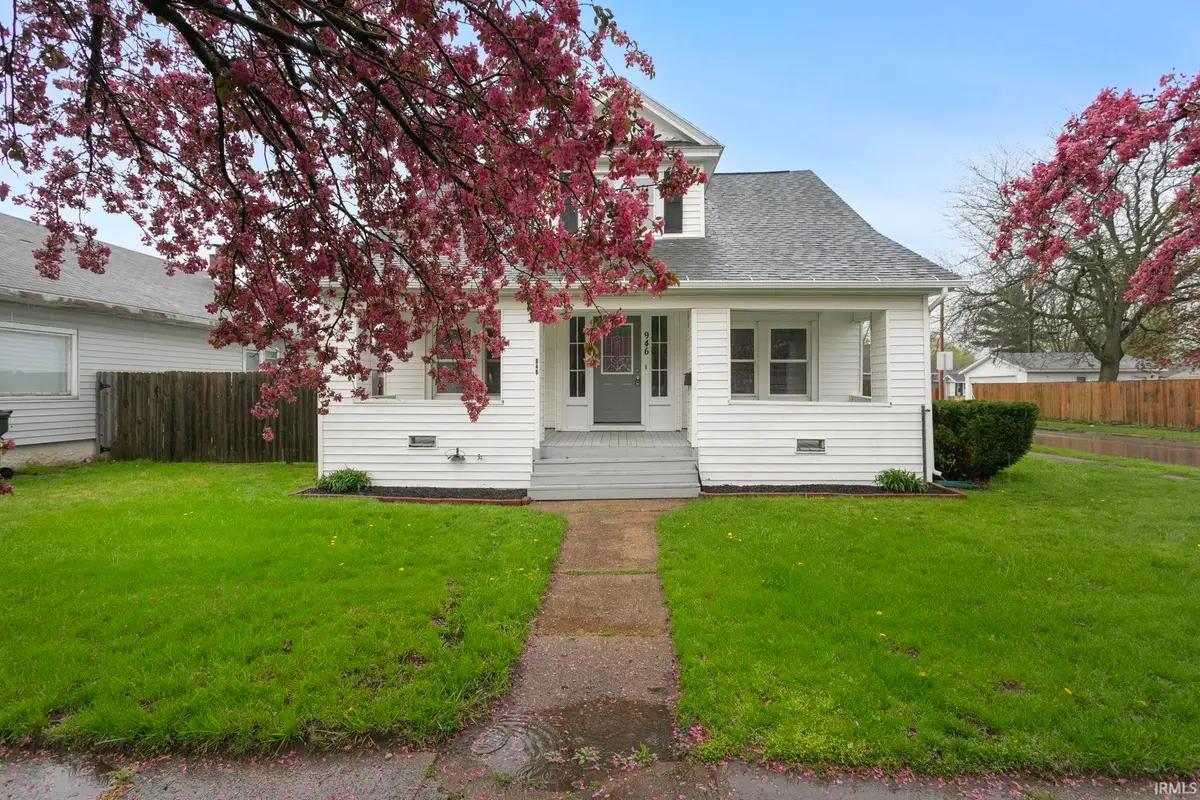 946 S 28th Street, South Bend, IN 46615 - #1