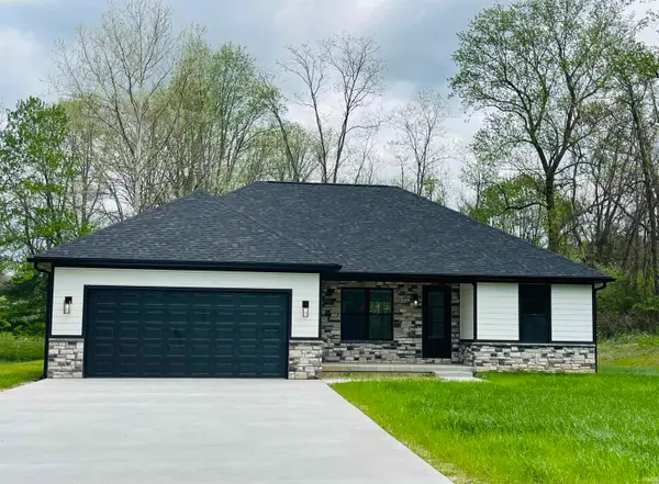 8190 S Stanford Road, Bloomington, IN 47403