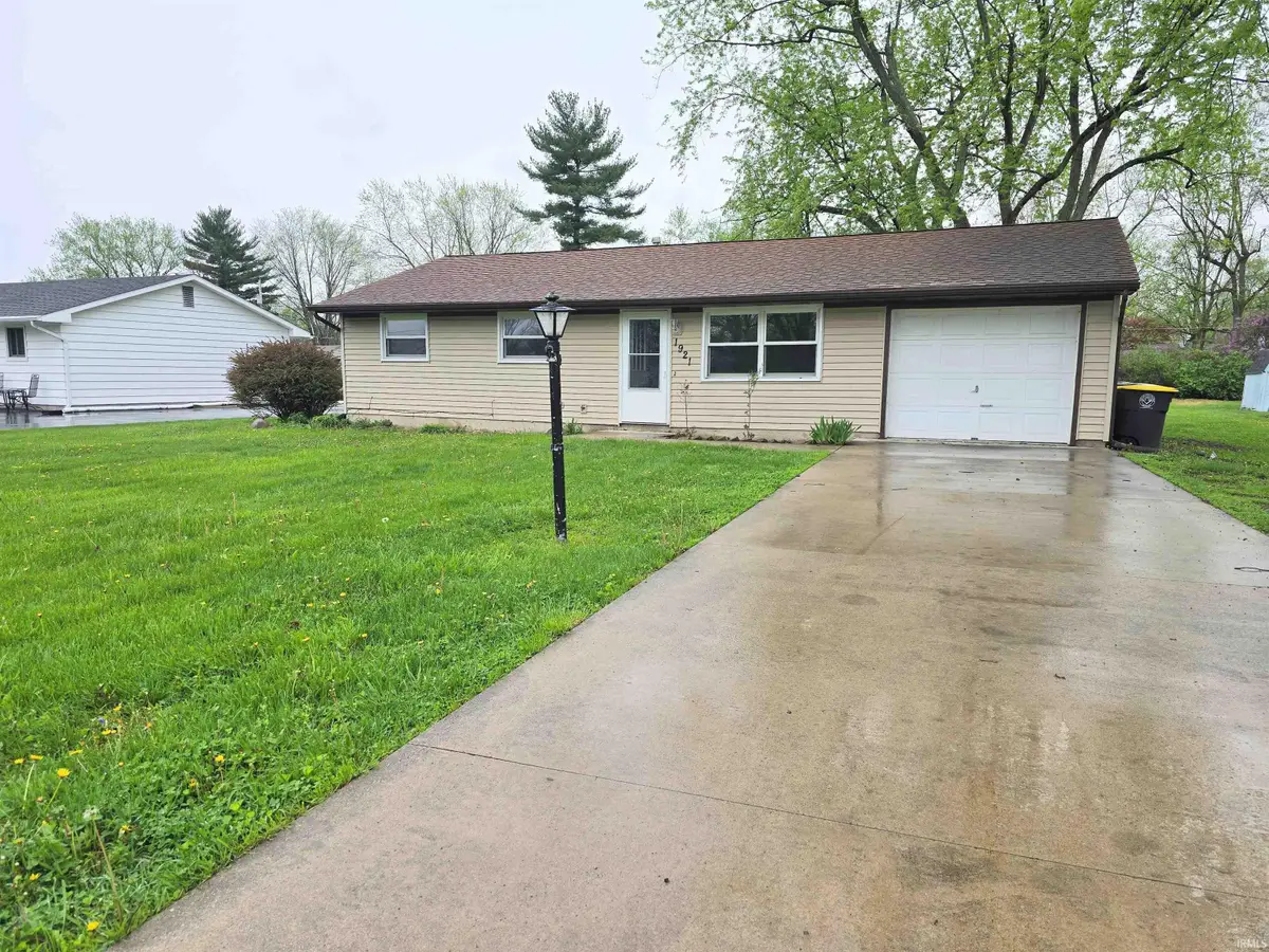 1921 Lathrop Drive, Fort Wayne, IN 46808 - #1