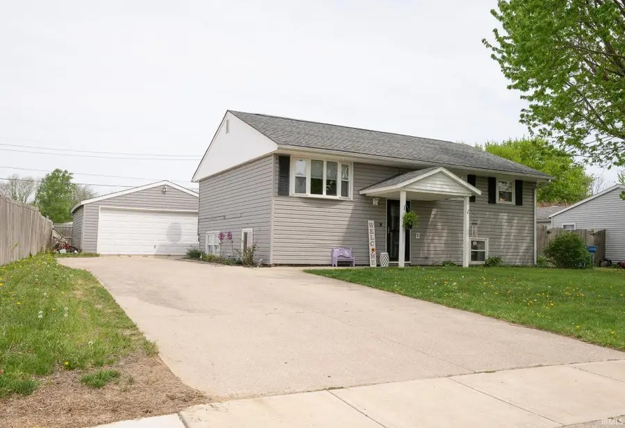 813 Eastmont Drive, Gas City, IN 46933 - #2