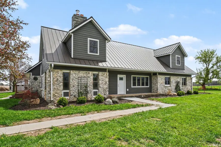 8276 S 600 W Road, Claypool, IN 46510 - #2