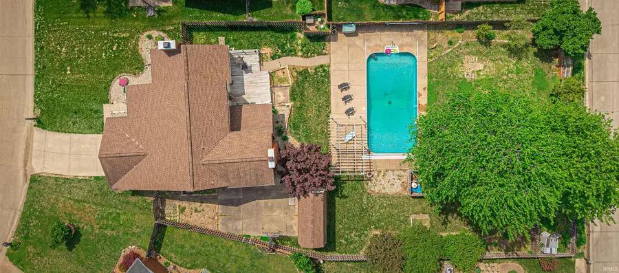 2100 N Thomas Avenue, Evansville, IN 47711 - #3