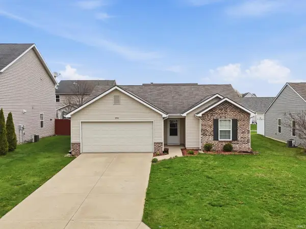 1924 Black Bear Drive, Fort Wayne, IN 46808