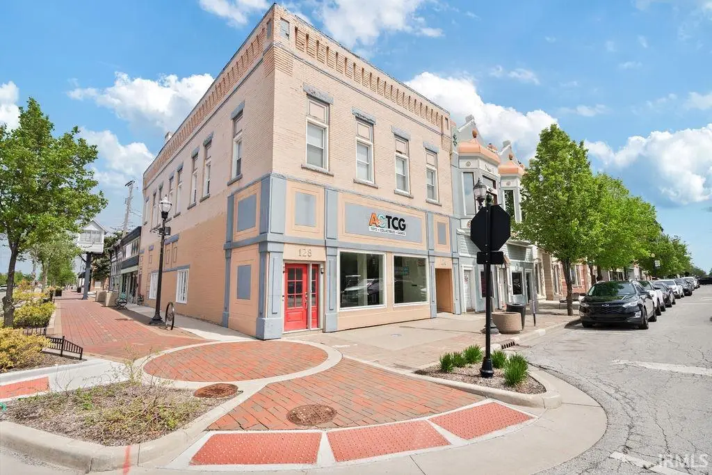 128 W Walnut Street, Kokomo, IN 46901 - #1