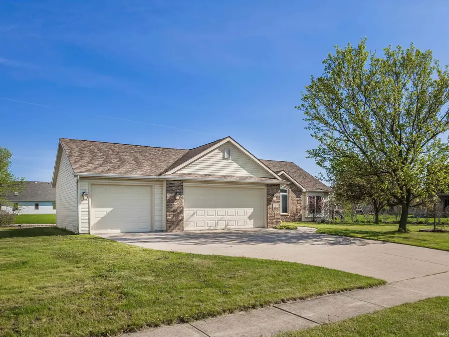 7825 G Antony Drive, Fort Wayne, IN 46818 - #2
