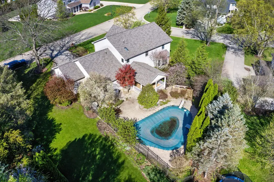 53660 Woodfield Lane, Bristol, IN 46507 - #2