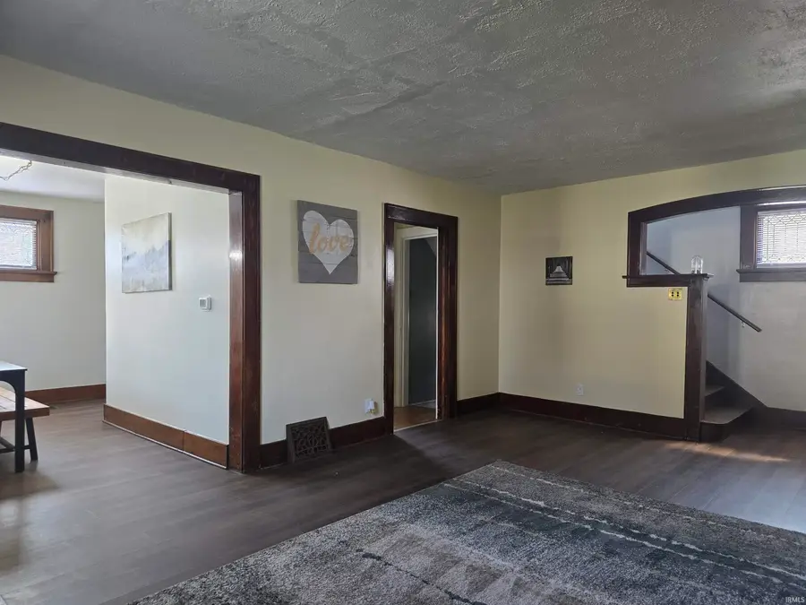 2809 S Anthony Boulevard, Fort Wayne, IN 46806 - #2