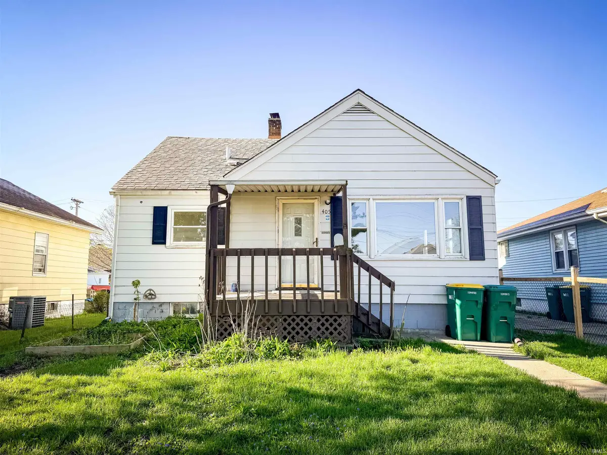 405 W 13th Street, Mishawaka, IN 46544 - #1