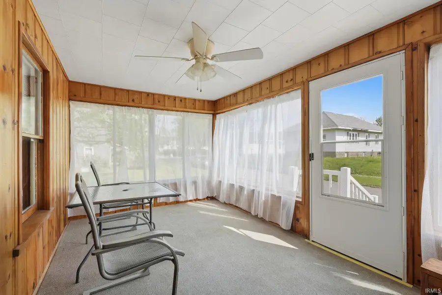 412 W 6th Street, Bicknell, IN 47512 - #2