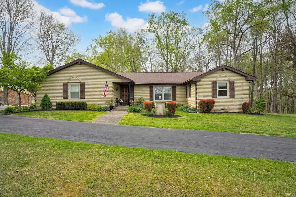 505 Shandell Dr, Bedford, IN 47421 - #1