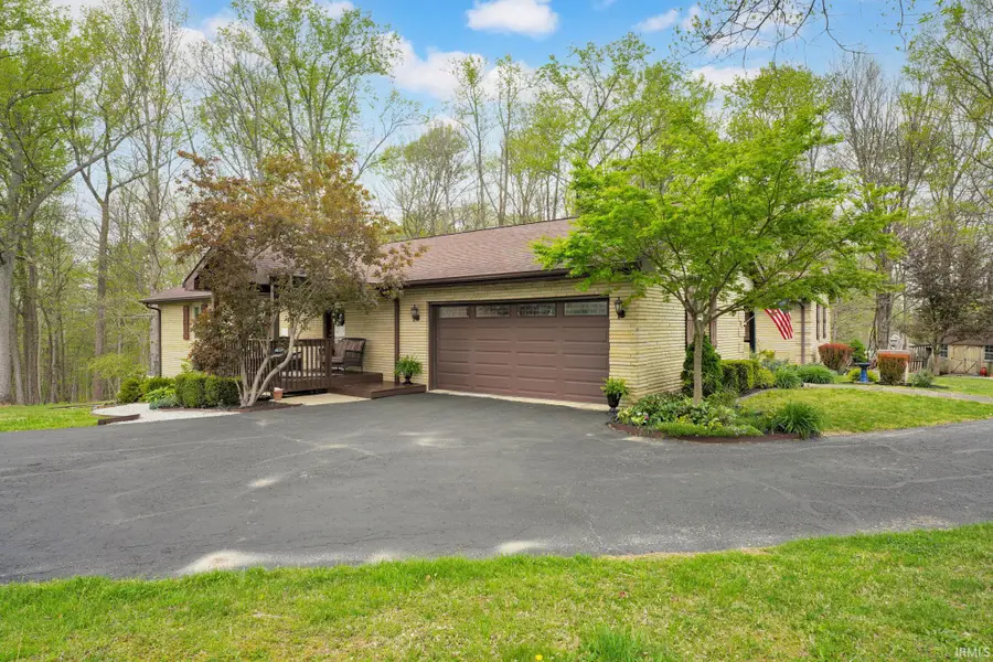 505 Shandell Dr, Bedford, IN 47421 - #2