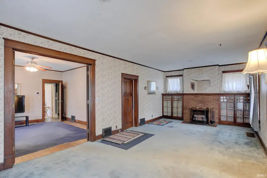 900 E Blackford Avenue, Evansville, IN 47713 - #3