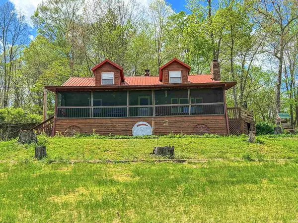 527 N St Rd 145, Eckerty, IN 47116