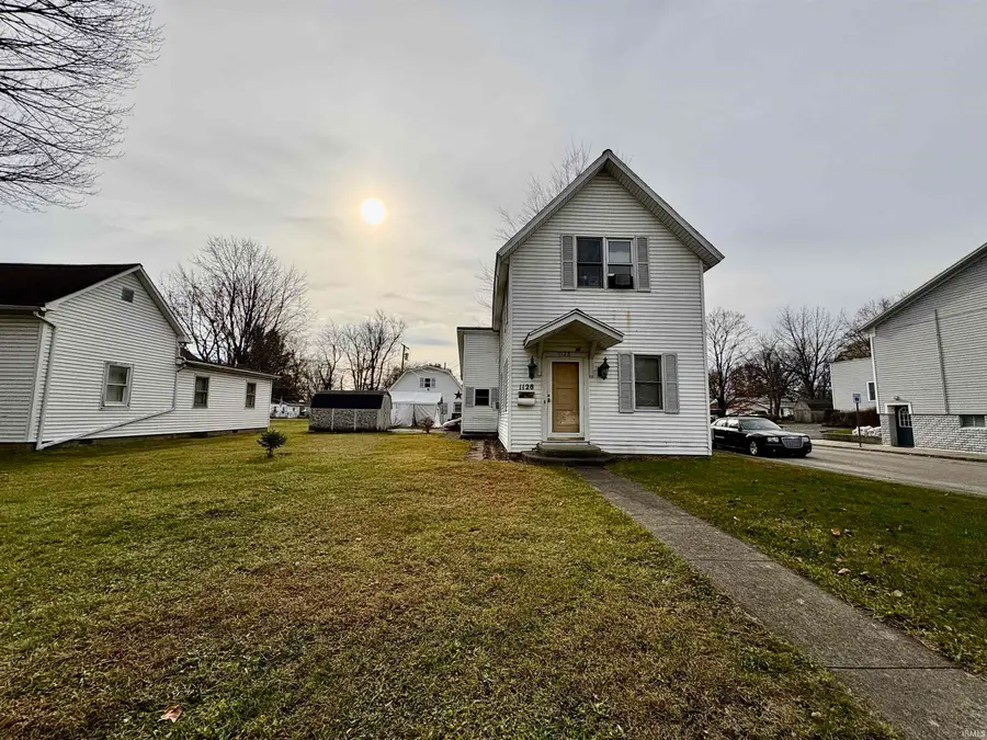 1128 W Cherry Street, Bluffton, IN 46714 - #2
