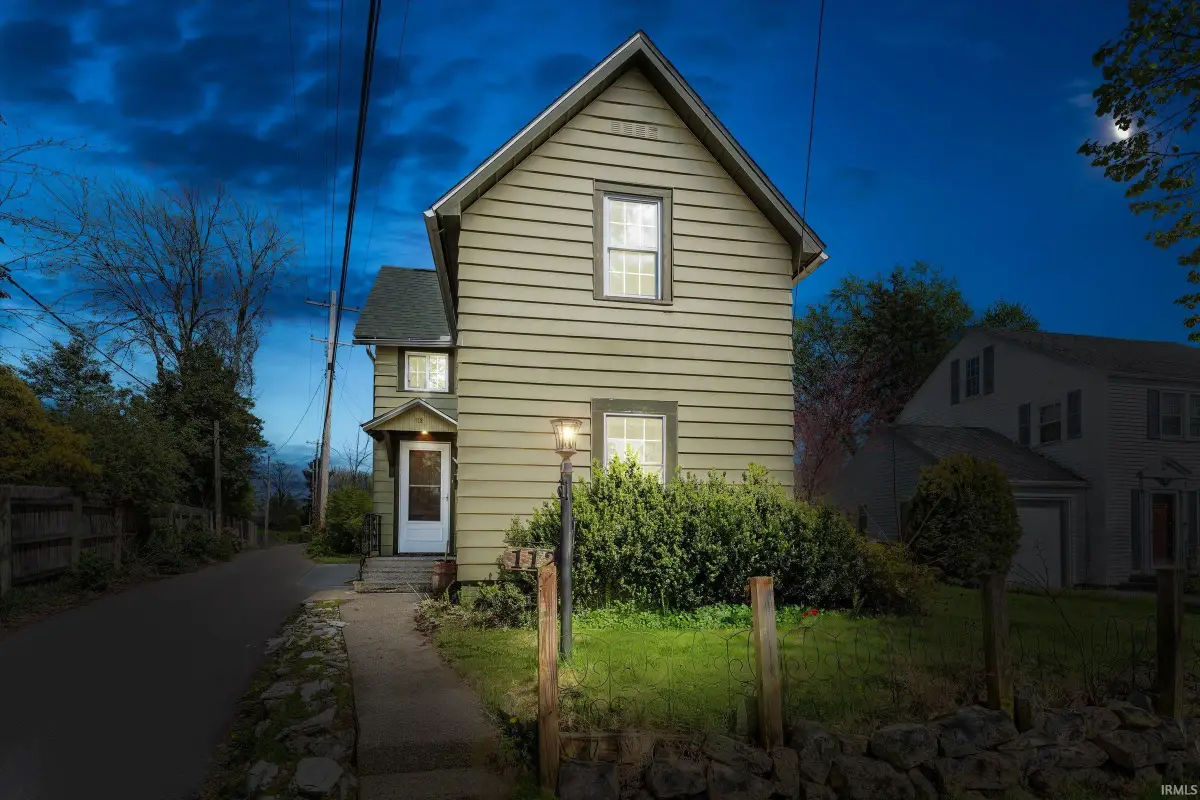 112 Crescent Street, Elkhart, IN 46516 - #1